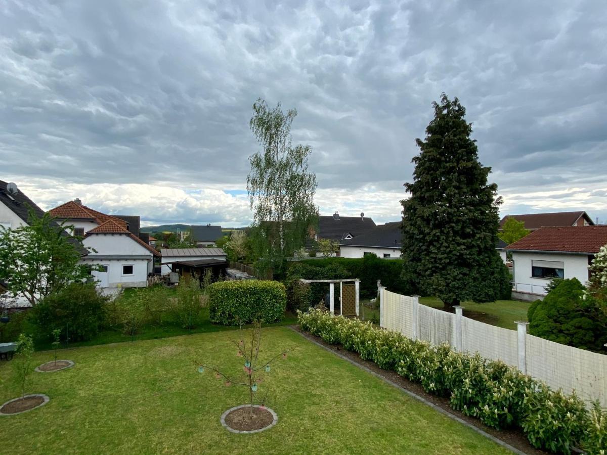 Апартаменты Himmel Un Aeaed - Fewo Brohltal Rhein Ahr Eifel Laacher See - Ruhige Lage Burgbrohl Экстерьер фото